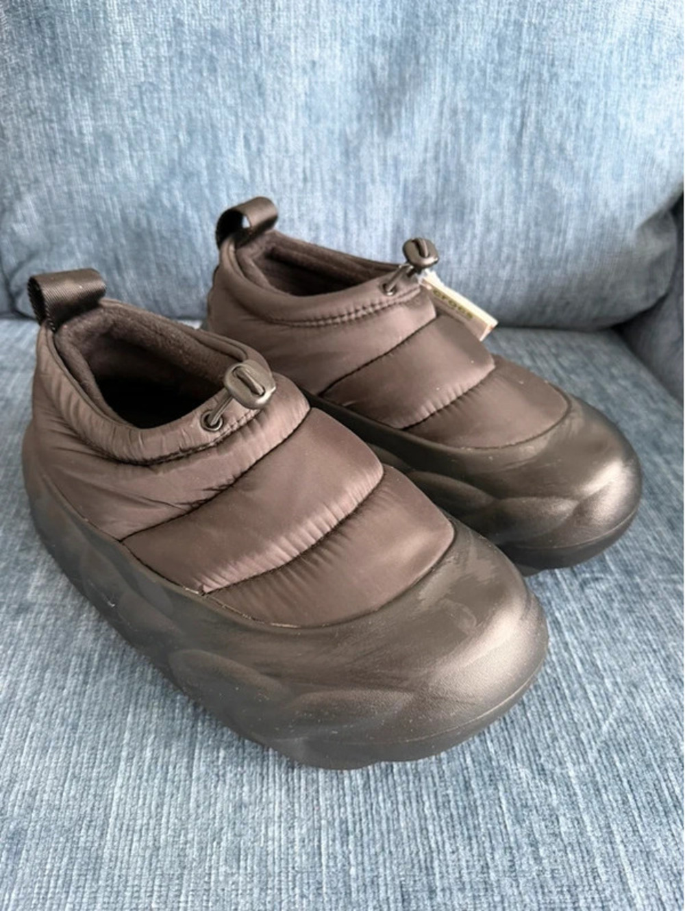 Crocs Overpuff Shorty slip-ons NEW M6 W8